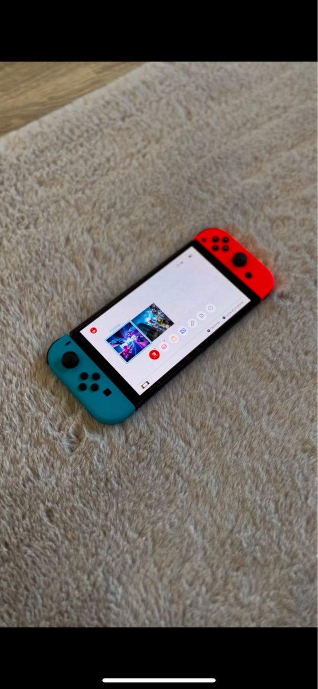 Nintendo Switch OLED Azul/Rojo