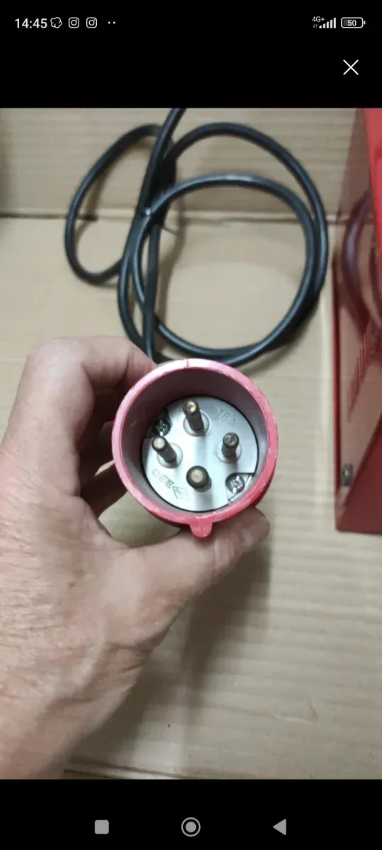 Vibrador trifásico unicort nuevo