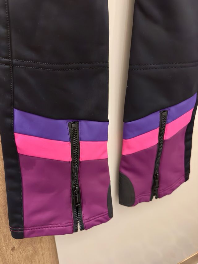 Traje de esquí multicolor