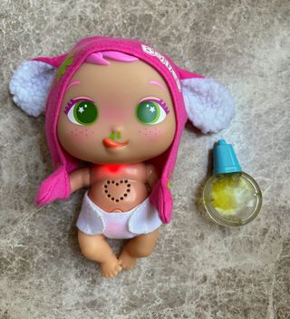 Muñeca Bellies con accesorios