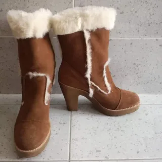 Stivaletti con pelliccia CARVELA