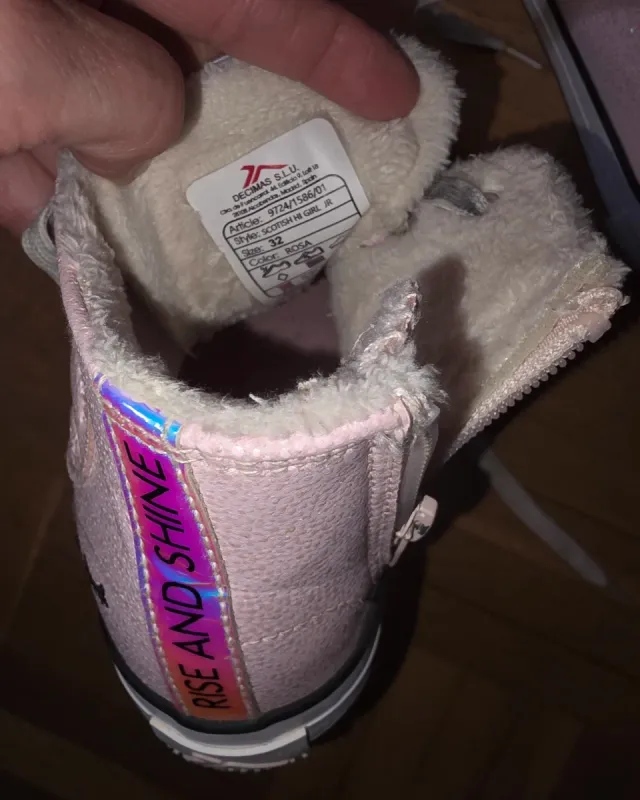 Lote Zapatos Niña Talla 32-33. Precio negociable.