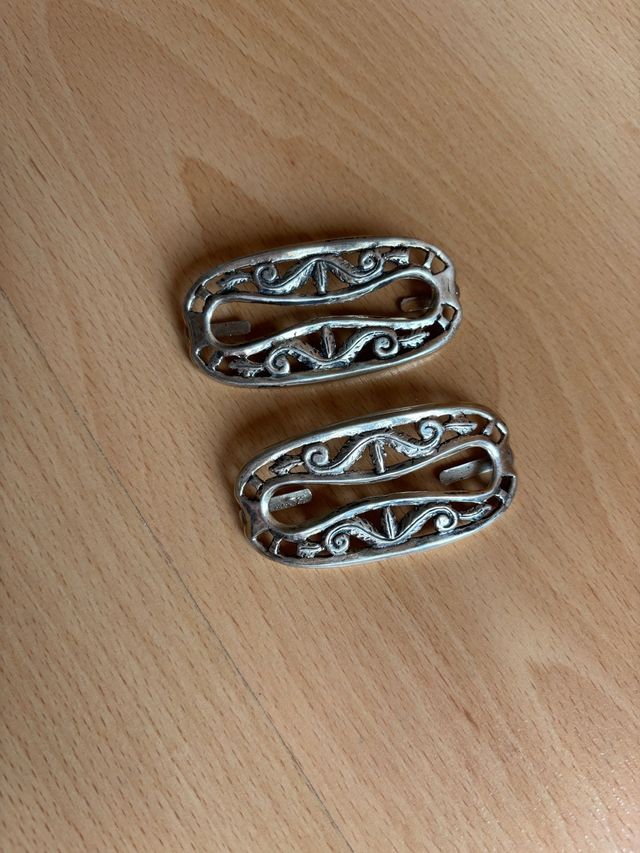 Hebillas de plata estilo vintage