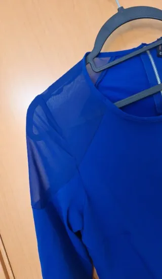 Vestido fiesta azul manga larga