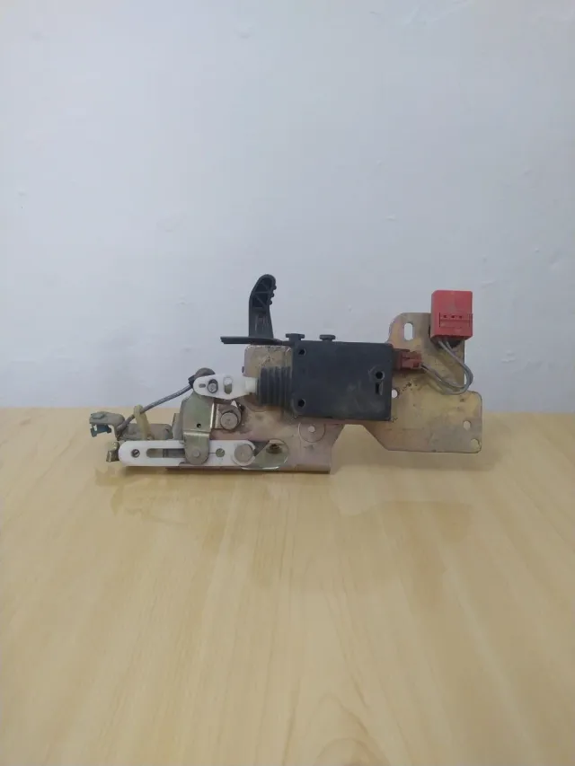 Cerradura Maletero Citroen Berlingo