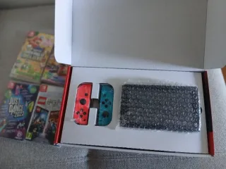 Nintendo Switch Completa + Juegos + Maletín