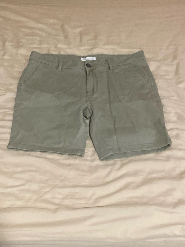 Shorts Chinos Verdes