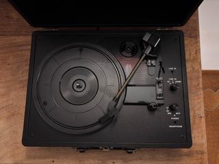 Giradischi Retrolife nero e oro