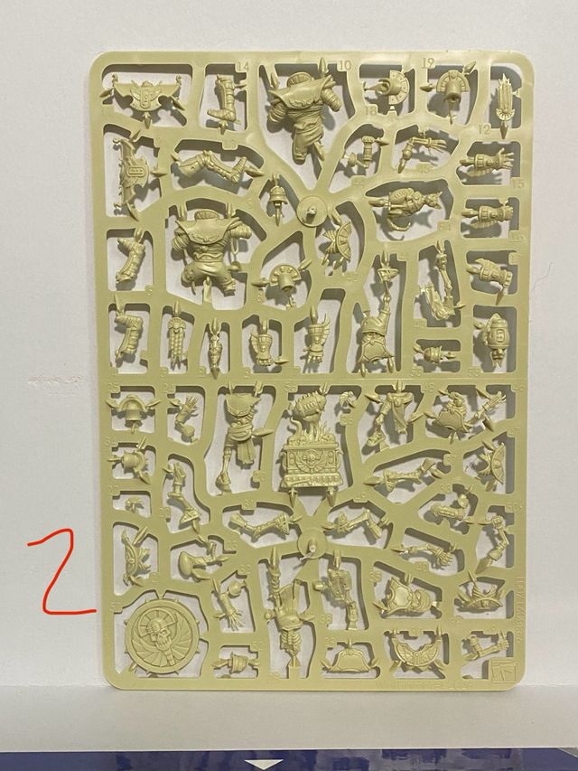 Medio equipo Khemri (2)