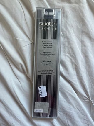 Reloj Swatch Chrono Negro y Dorado