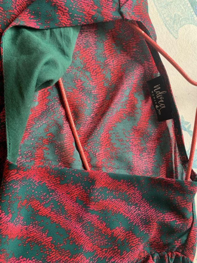 Camisa mangas abullonadas como nueva