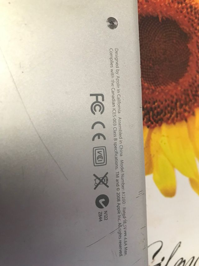 Lote de iPads e MacBooks Pro da Apple para peças