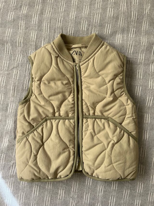 Chaleco acolchado verde Zara niñ@
