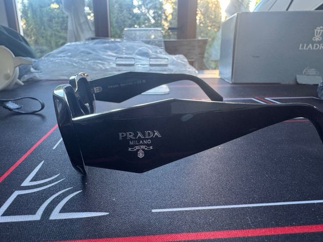 Occhiali da sole Prada neri