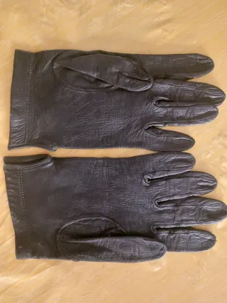 Guantes de Piel Negros