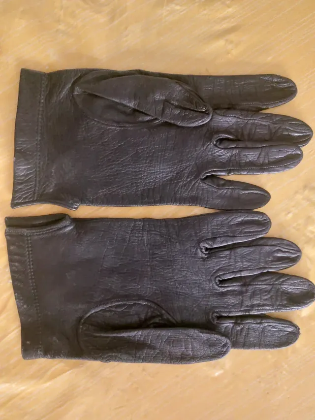 Guantes de Piel Negros