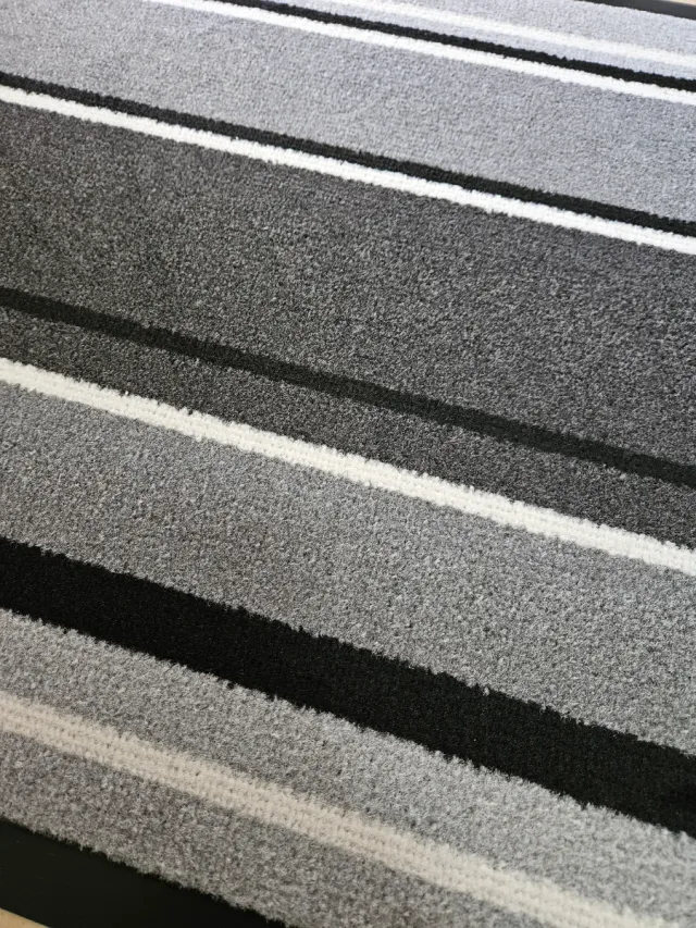 Zerbino esterno a righe