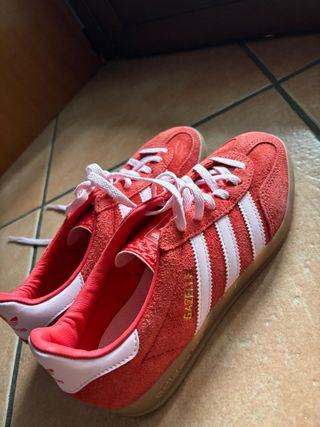 Adidas Gazelle Rosse