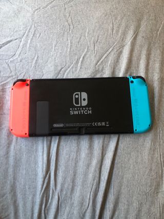 Nintendo Switch con Mandos