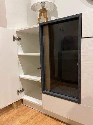 Aparador salón madera y cristal. OFERTA!