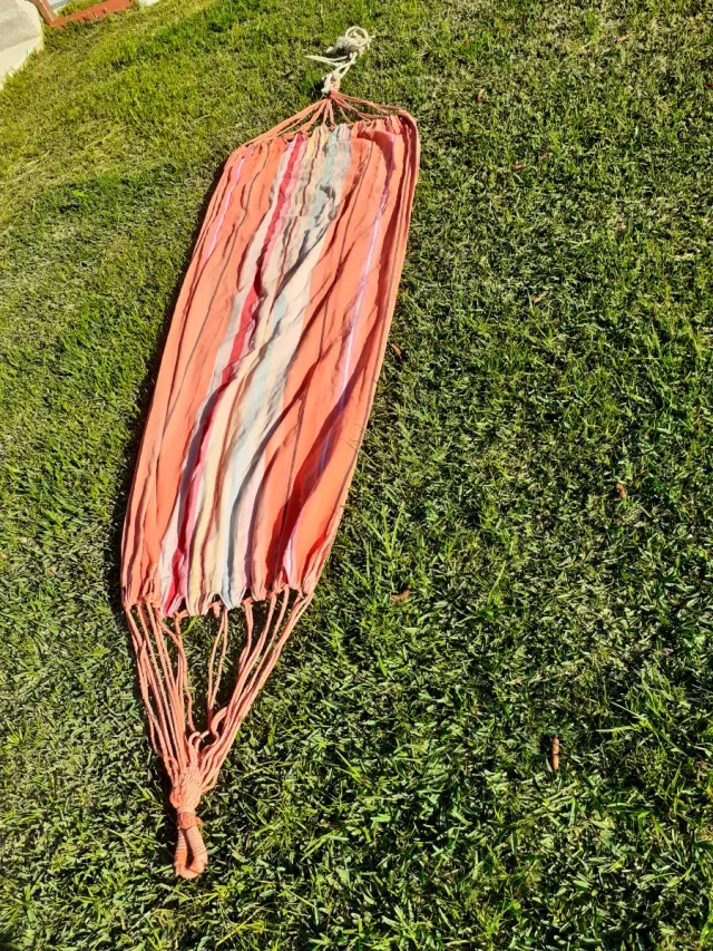 Hamaca de tela multicolor