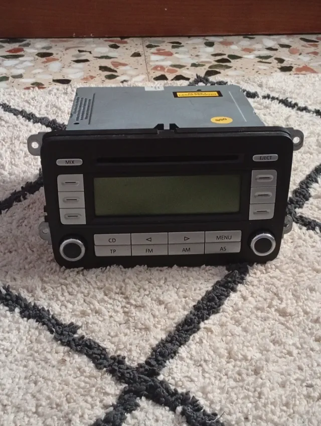 Radio VW Passat 3C B6 RCD300 MP3 Usada