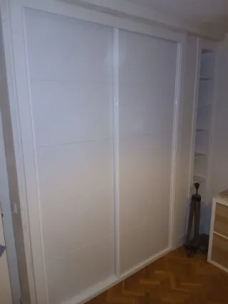 Albañil pladul alicatado