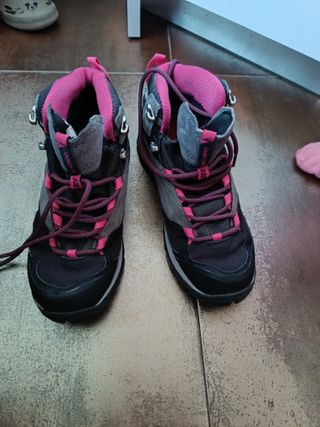 Botas montaña Decathlon mujer talla 38