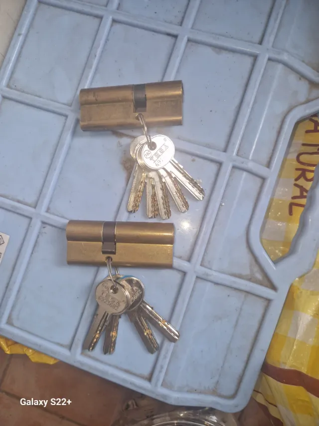 2 Bombines + 5 Llaves c/u