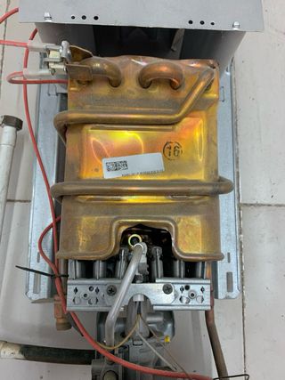 Calentador Nekar Blanco