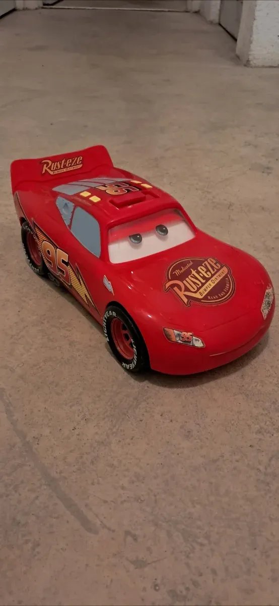 Coche Rayo McQueen Juguete