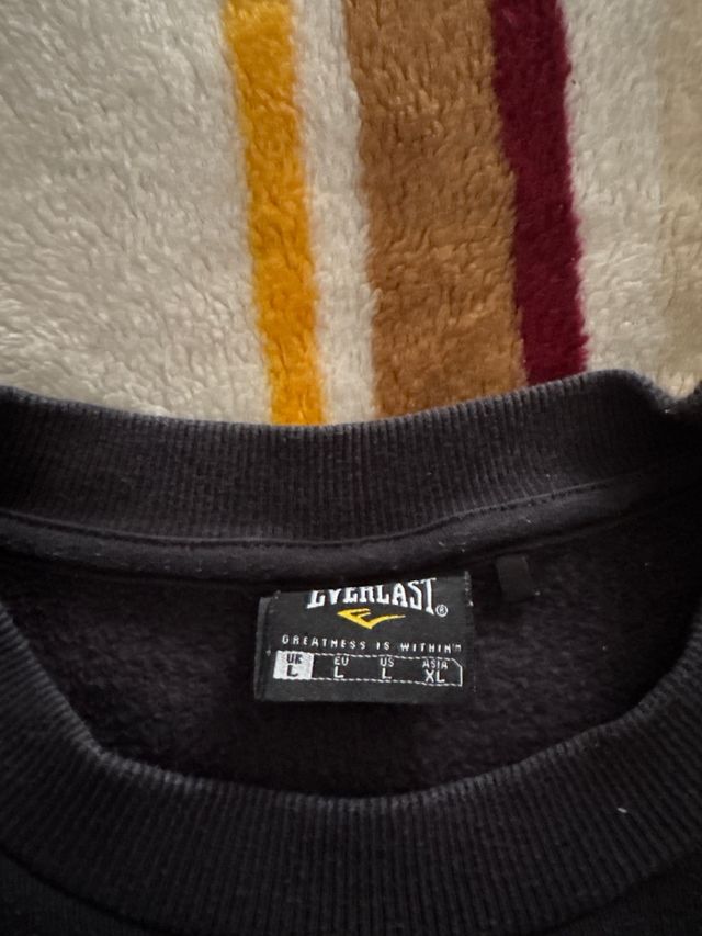 Sudadera Everlast Negra