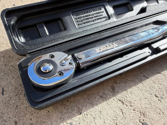 Dinamométrica 28-210Nm