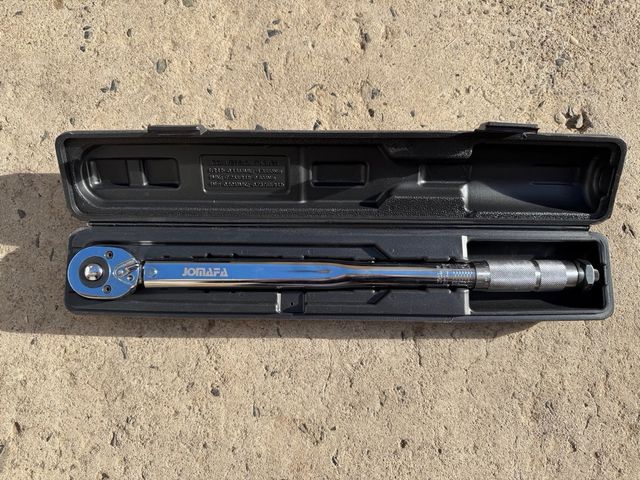 Dinamométrica 28-210Nm