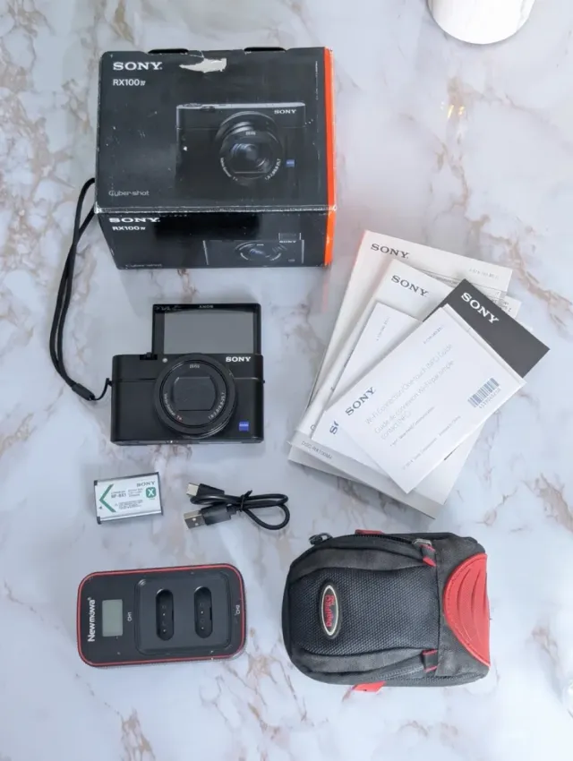 Sony RX100 IV Cámara Digital
