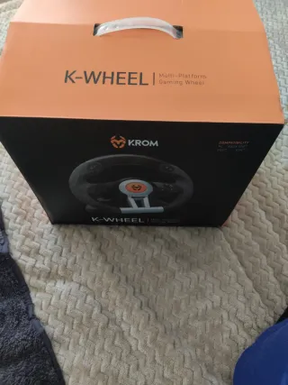 Volante Krom K-Wheel Multiplataforma