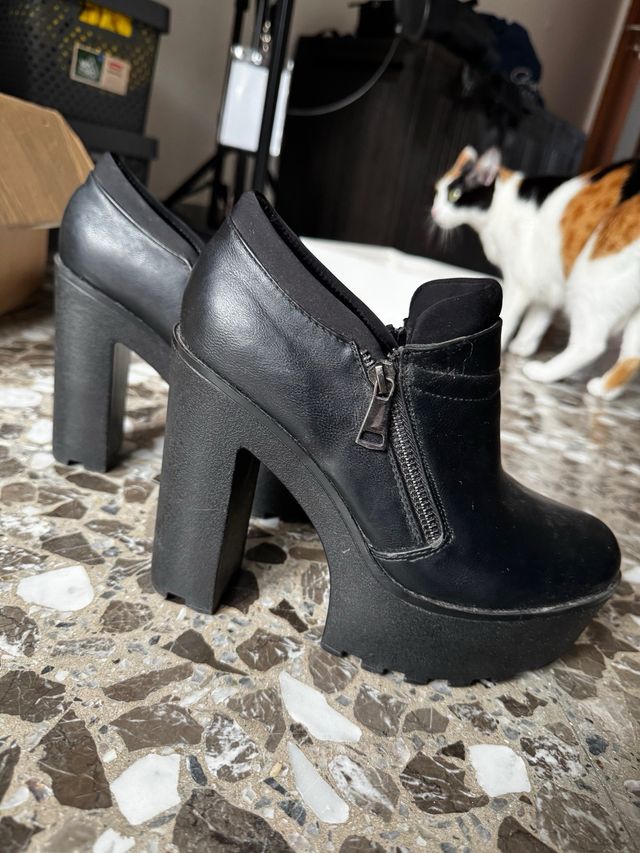 Tronchetto con plateau nero