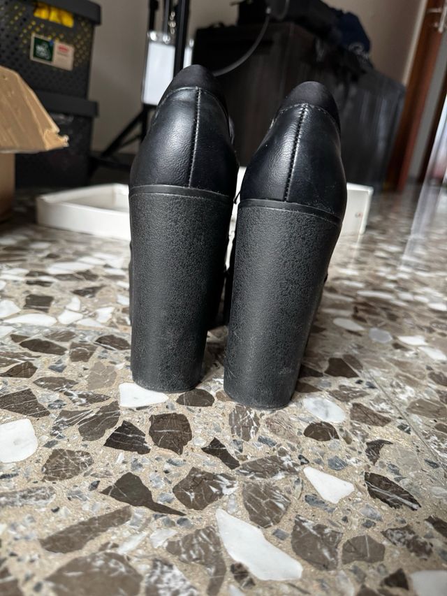 Tronchetto con plateau nero