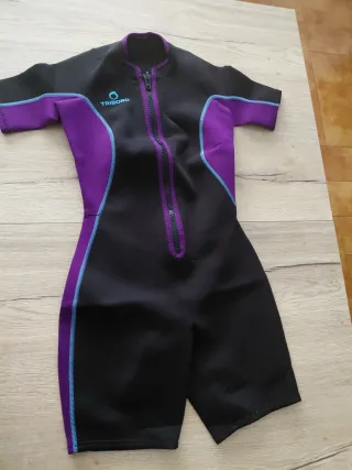 Traje Neopreno Tribord. Talla S-M . Medidas en las
