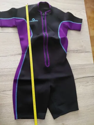 Traje Neopreno Tribord. Talla S-M . Medidas en las