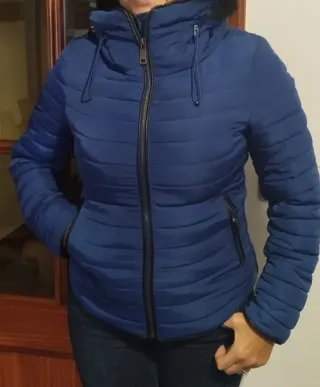 Anorak azul marino acolchado