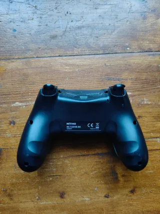 PlayStation 4 Fat Nera