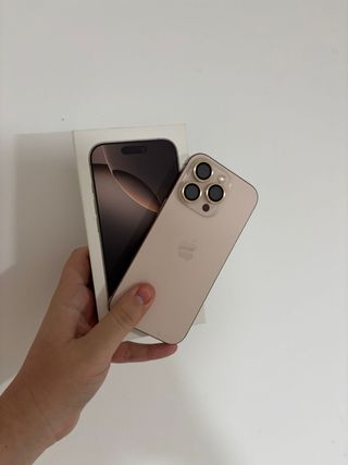 iPhone 16 Pro con garantía y caja