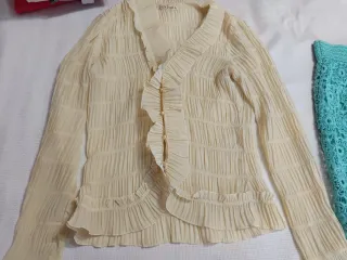 Conjunto rojo: top y pantalón