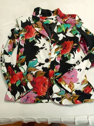 Conjunto rojo: top y pantalón