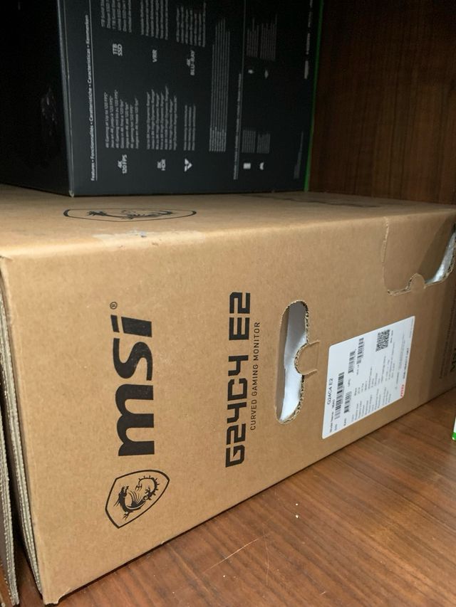 Monitor MSI G24C4 E2 Curvo Gaming