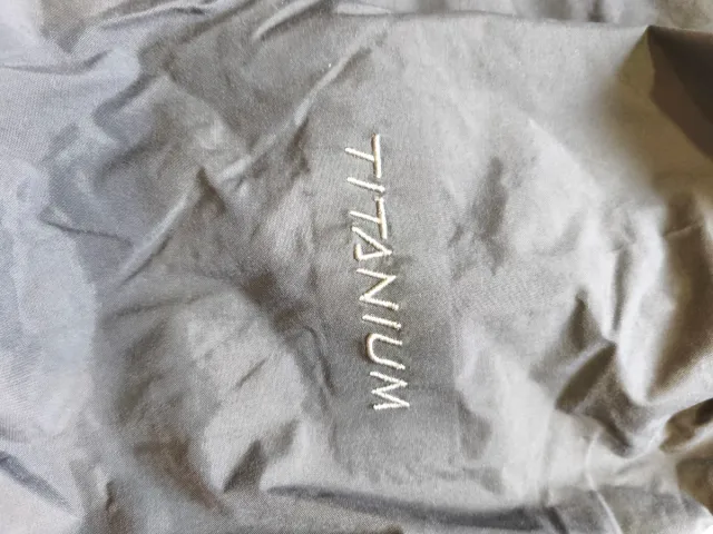 Abrigo Columbia Gris y Blanco