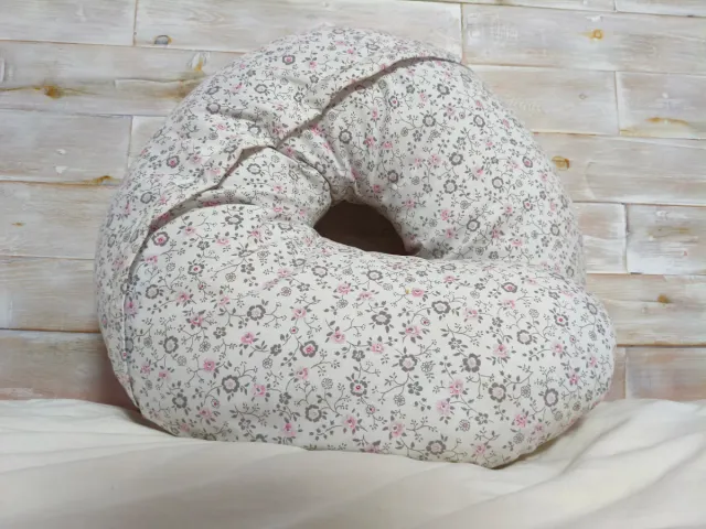 Cojín de lactancia floral
