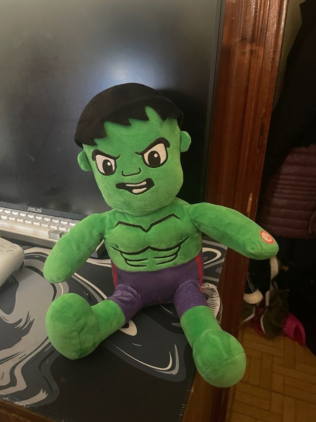 Peluche Hulk con Sonido