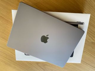 MacBook Pro 14 M1 Max 512GB Plata